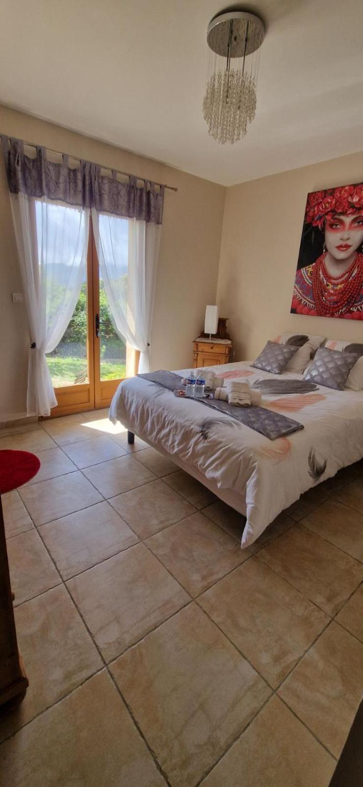 Mare E Monti Chez Thomas Et Magali Bed & Breakfast Vico Ngoại thất bức ảnh