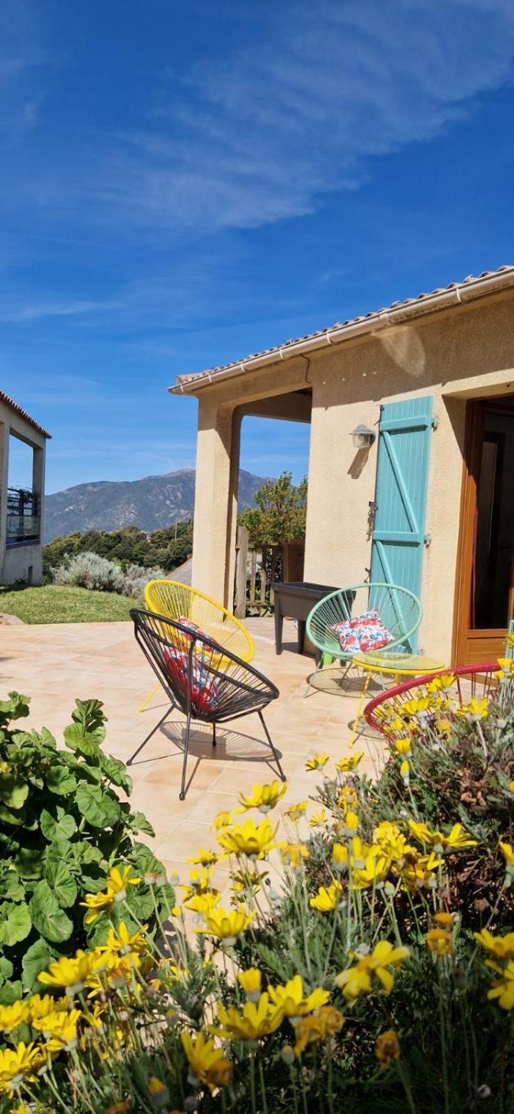 Mare E Monti Chez Thomas Et Magali Bed & Breakfast Vico Ngoại thất bức ảnh